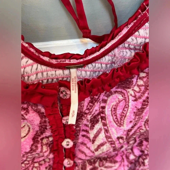 EUC Free People Dare Me Velvet Blouse - Picture 5 of 6
